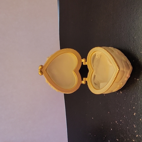 Precious moments ruby color of joy 1997 - Picture 2 of 3